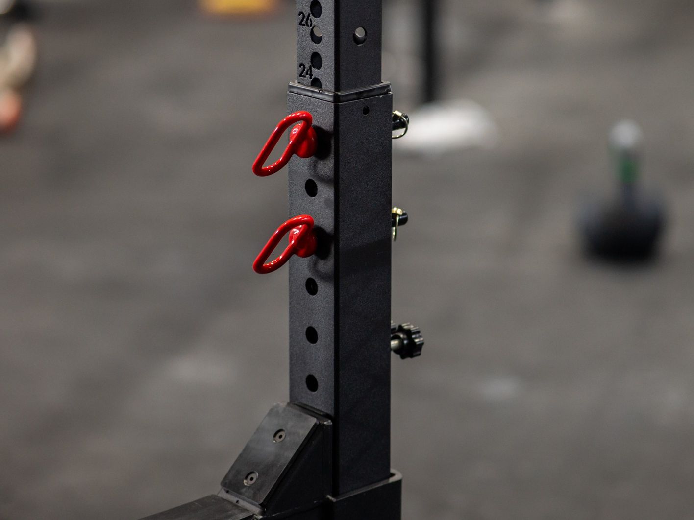 Adjustable Squat Rack SQMIZE® ELITE CLUB SQ525 FLX, H178 - 246 cm - SQMIZE Nederland