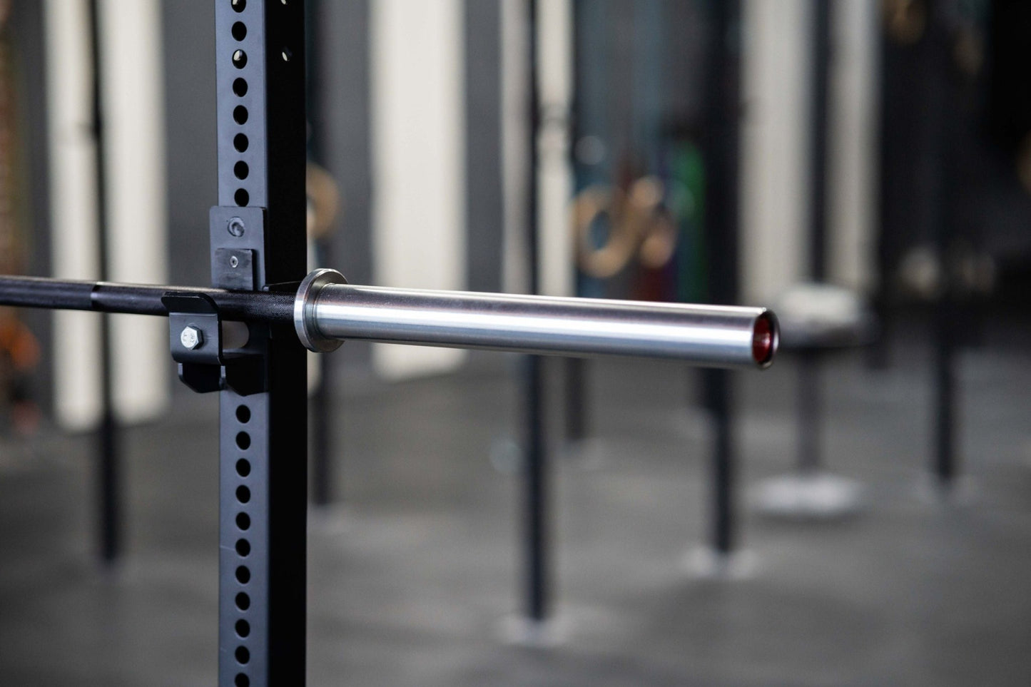Alpha Bison Barbell Powerlifting SQMIZE® ELITE CLUB OB86PL-KDK (20kg) - SQMIZE Nederland