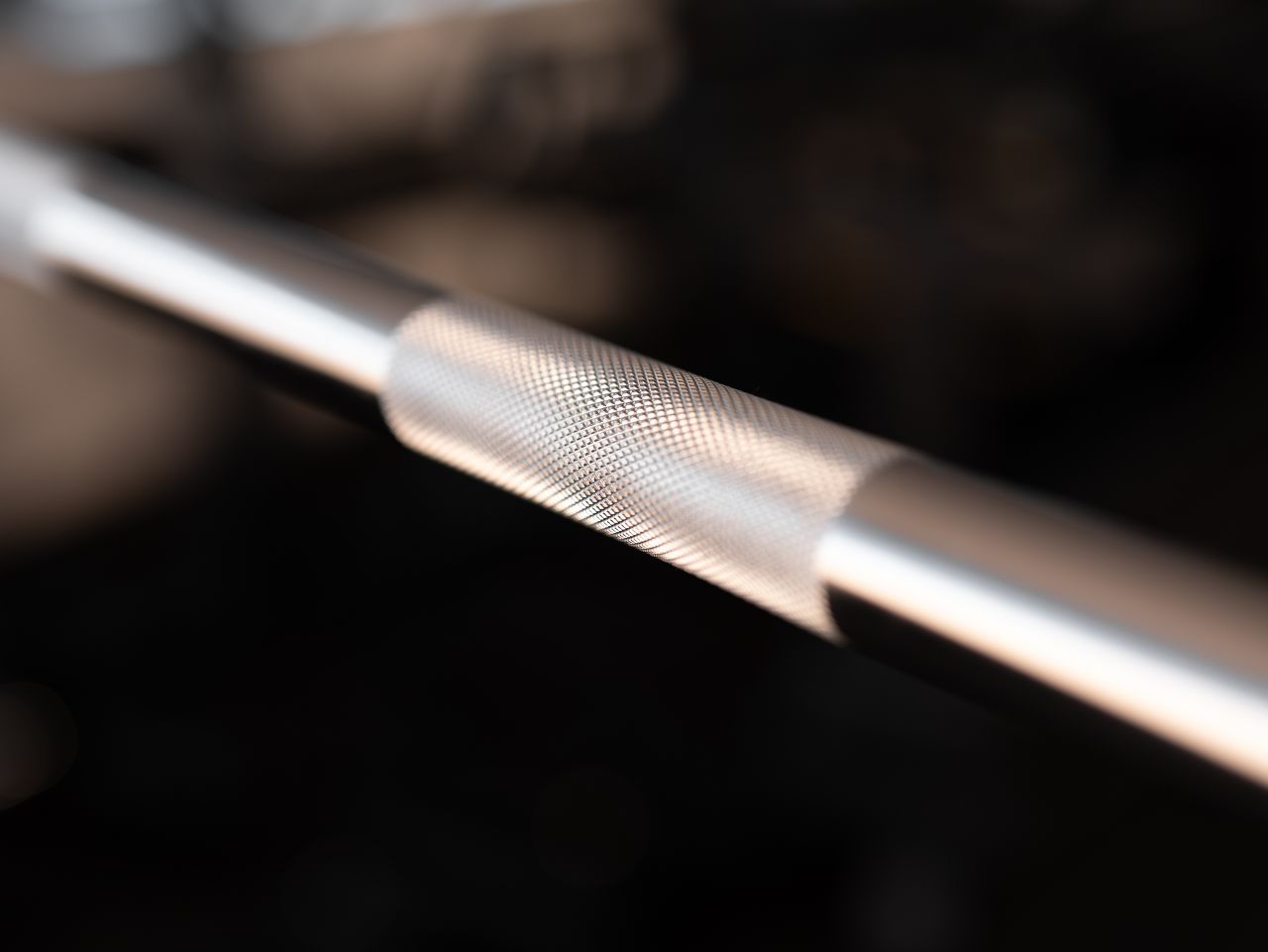 Calibrated Competition Powerlifting Barbell SQMIZE® PREMIUM BISON OB86PL-IPC (20kg) - SQMIZE Nederland