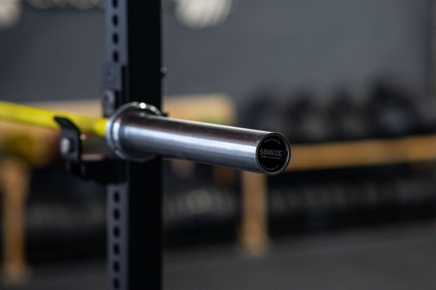 Cerakote Barbell SQMIZE® PREMIUM BISON OB79CRw-DG Lemon Zest (15kg) - SQMIZE Nederland