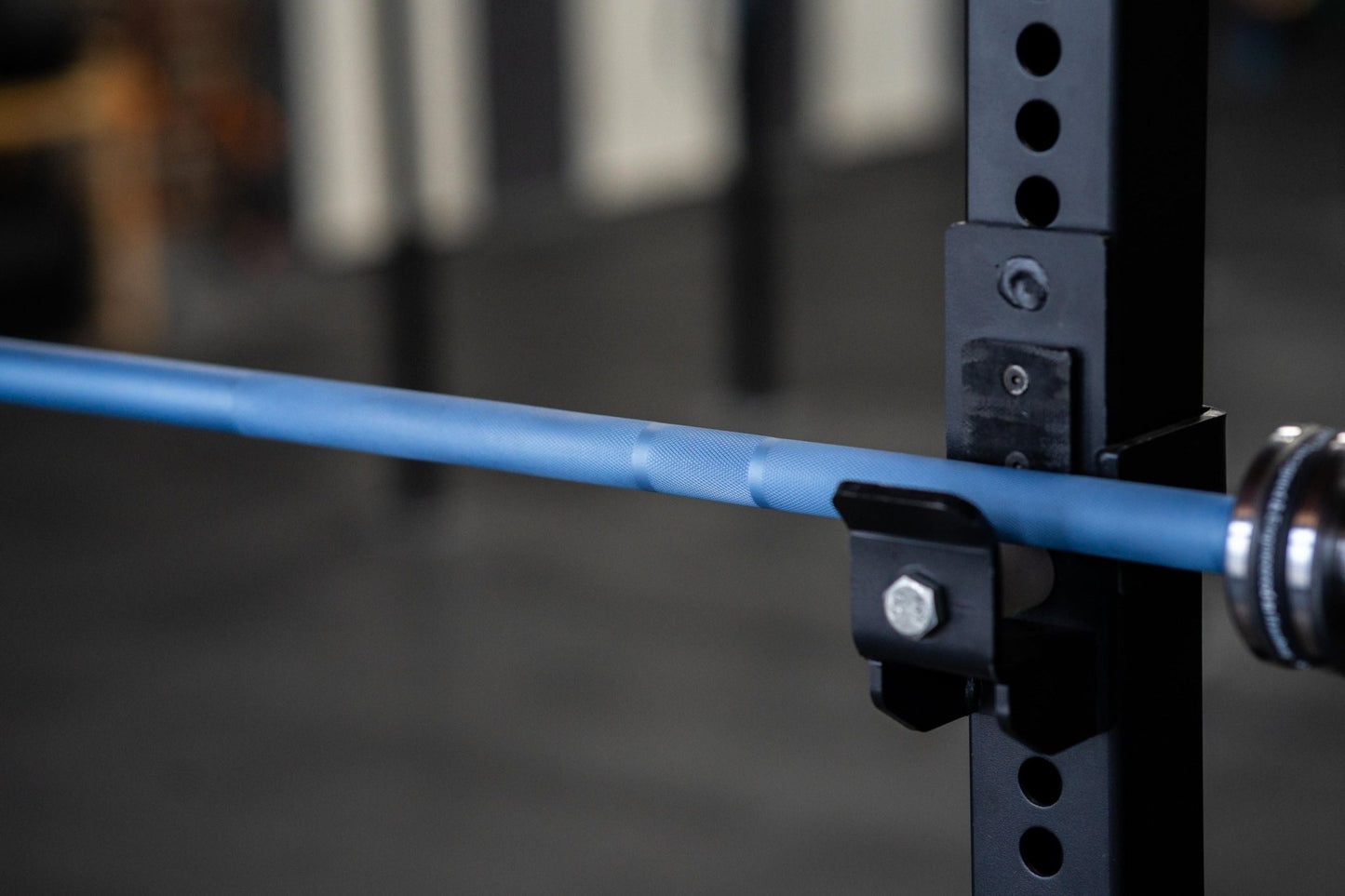 Cerakote Barbell SQMIZE® PREMIUM BISON OB79CRw-DG Polar Blue (15kg) - SQMIZE Nederland