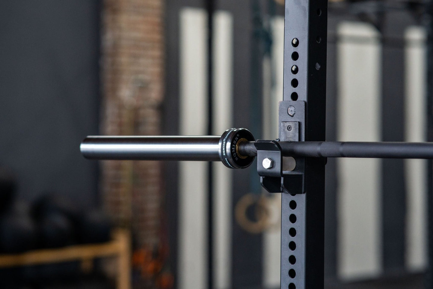 Cerakote Barbell SQMIZE® PREMIUM BISON OB86CRm-DG Amor Black (20kg) - SQMIZE Nederland