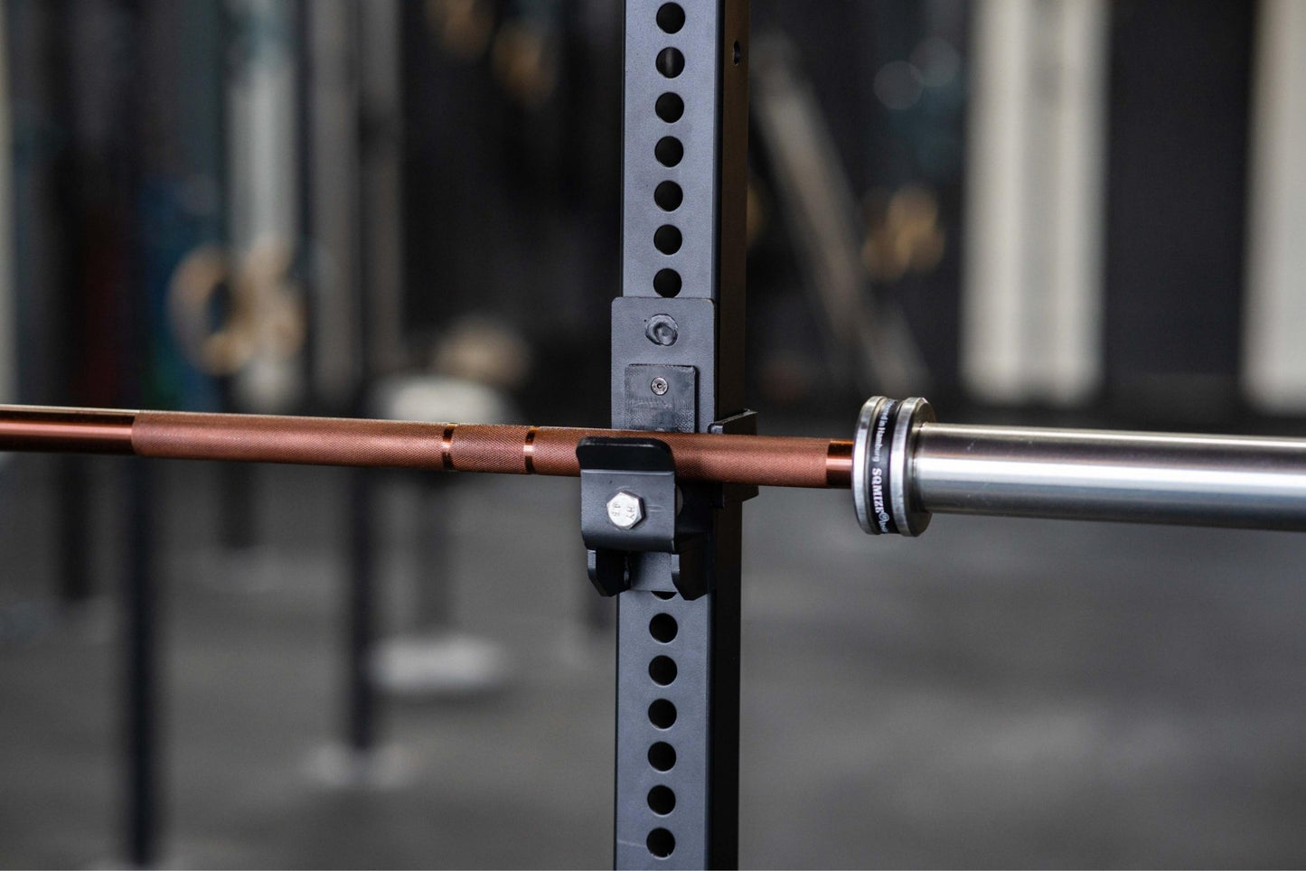 High-Tempered Bumper Plate Met Barbell SQMIZE® CRBS100 Trainingsset, 120 kg - SQMIZE Nederland