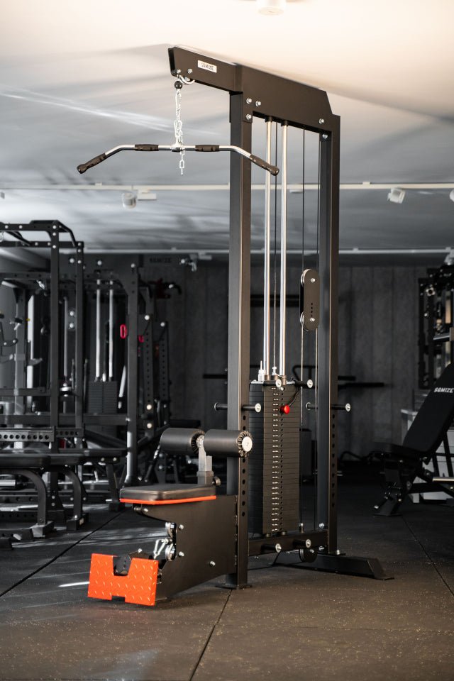 Latpulley Station SQMIZE® PREMIUM BISON LAT-S1400 - SQMIZE Nederland