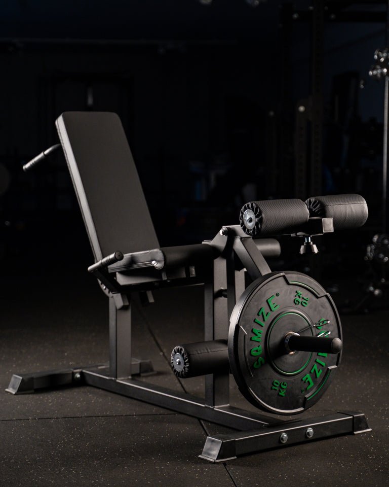 Leg Extension & Supine Curl Station SQMIZE® POWER PACK LC6i - SQMIZE Nederland