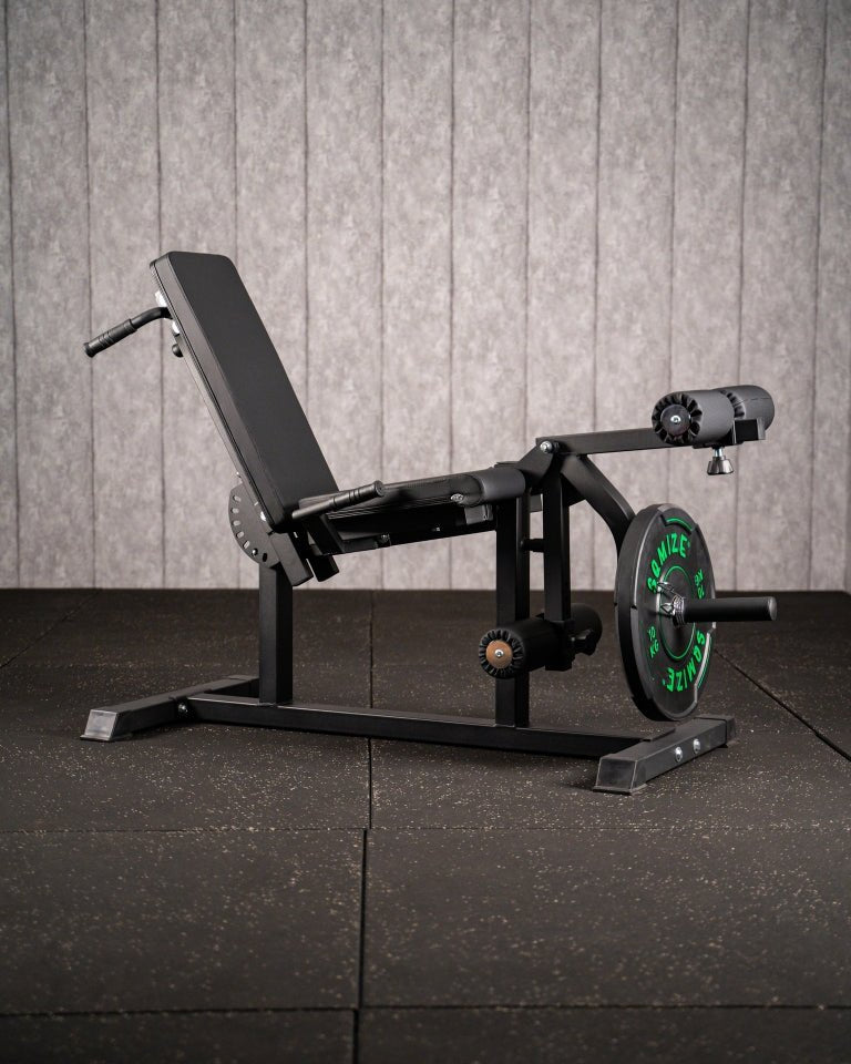 Leg Extension & Supine Curl Station SQMIZE® POWER PACK LC6i - SQMIZE Nederland