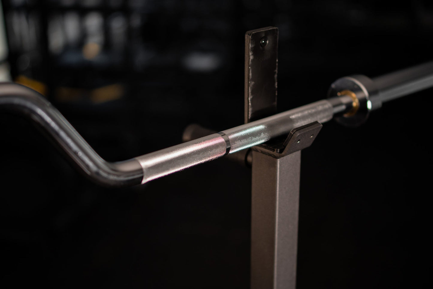 Olympia Cambered Bench and Row Press Bar SQMIZE® OB86CB-R+ (20kg) - SQMIZE Nederland