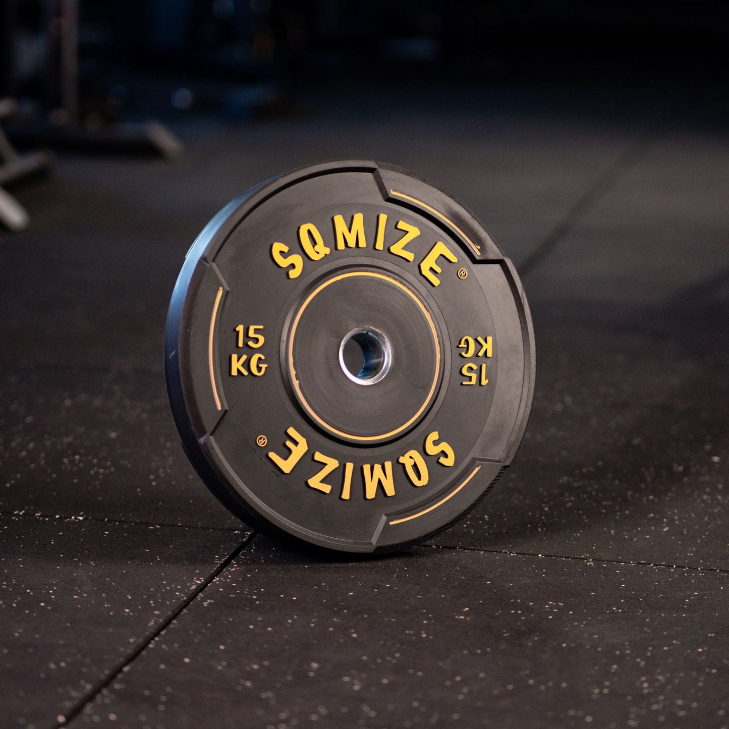 Premium Bison Black Bumper Plate SQMIZE® V-BBP15, 15KG - SQMIZE Nederland