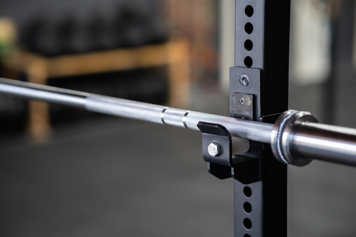 Premium Bison Competition Bumper Plate Met Barbell Set SQMIZE® CompBS140, 160 kg - SQMIZE Nederland