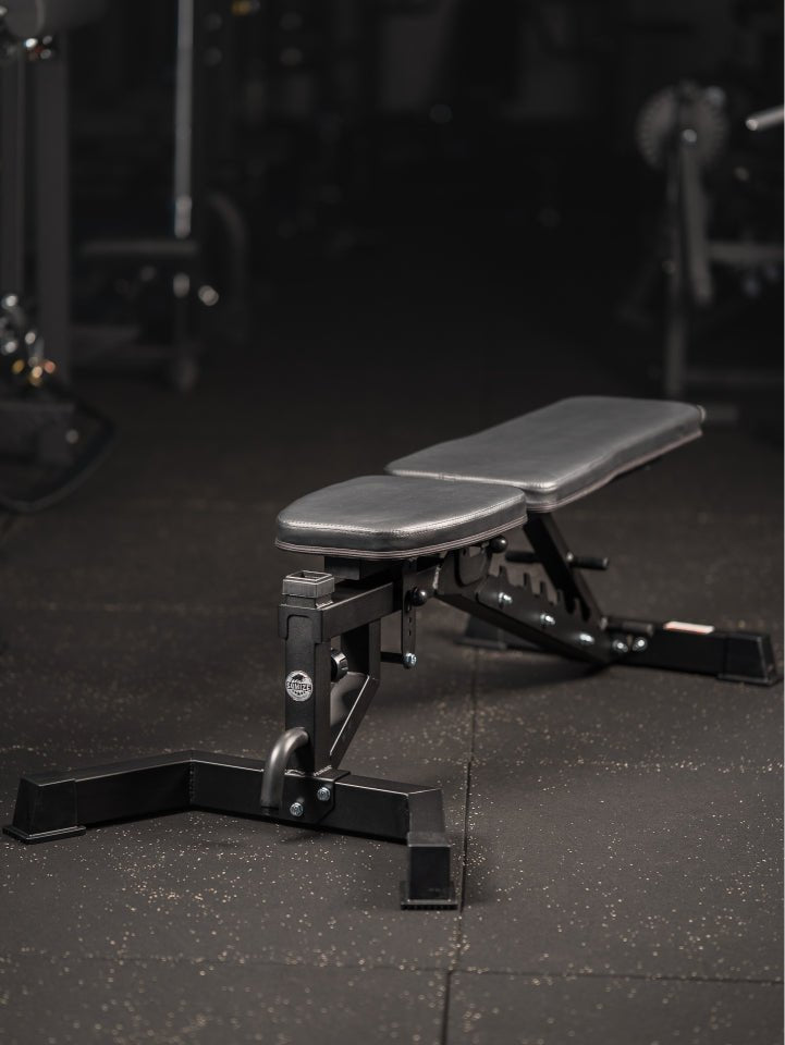 Professionele Multifunctionele Fitnessbank SQMIZE® R733 XT - SQMIZE Nederland