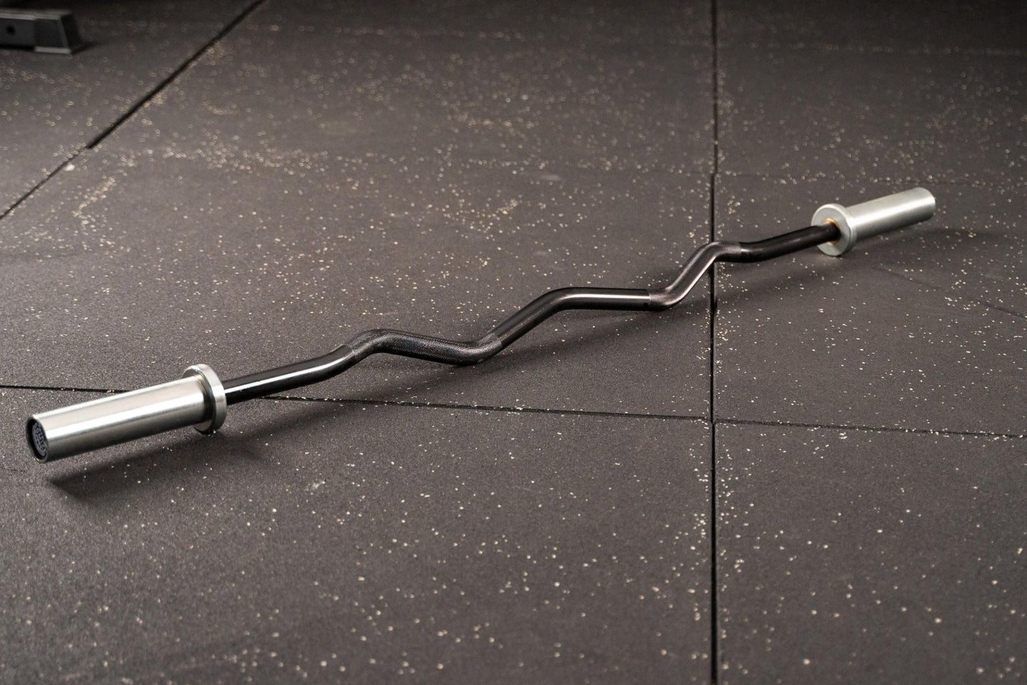 SQMIZE® Premium Curl Barbell OB55BB XT, 28,5 mm (10kg) - SQMIZE Nederland
