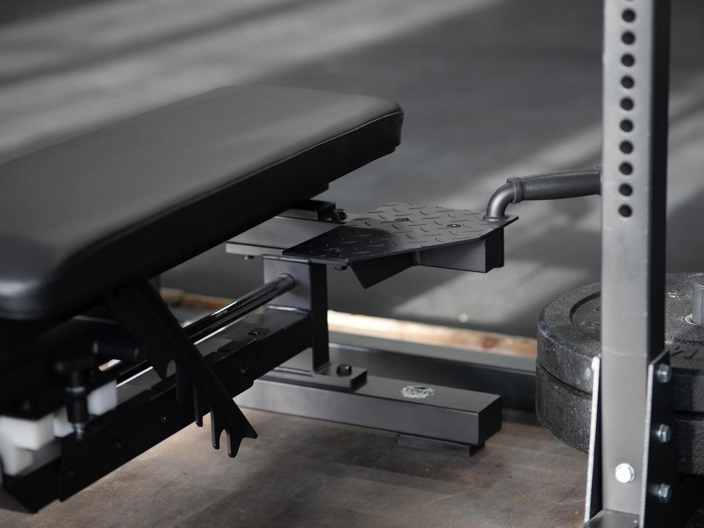 Trainingsbank SQMIZE® ELITE CLUB SQ-R660 met Spotterstands - SQMIZE Nederland