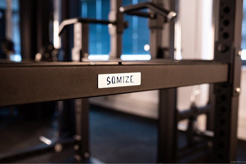 Belt Squat & Bench Rack Station SQMIZE® ELITE CLUB BS2800 - SQMIZE Nederland