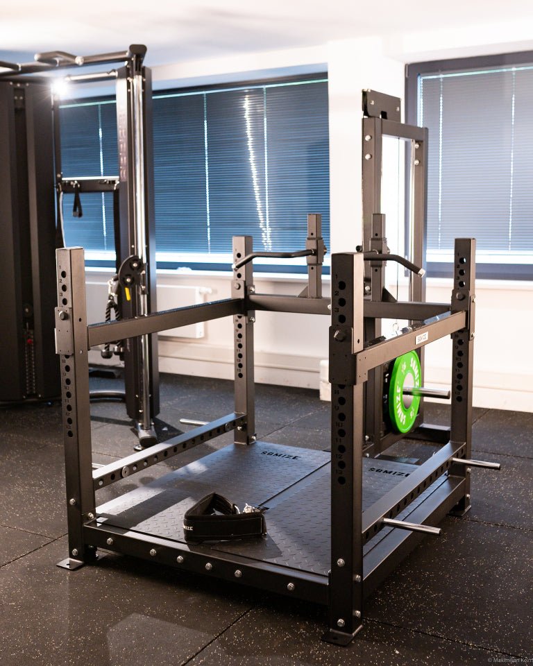 Belt Squat & Bench Rack Station SQMIZE® ELITE CLUB BS2800 - SQMIZE Nederland