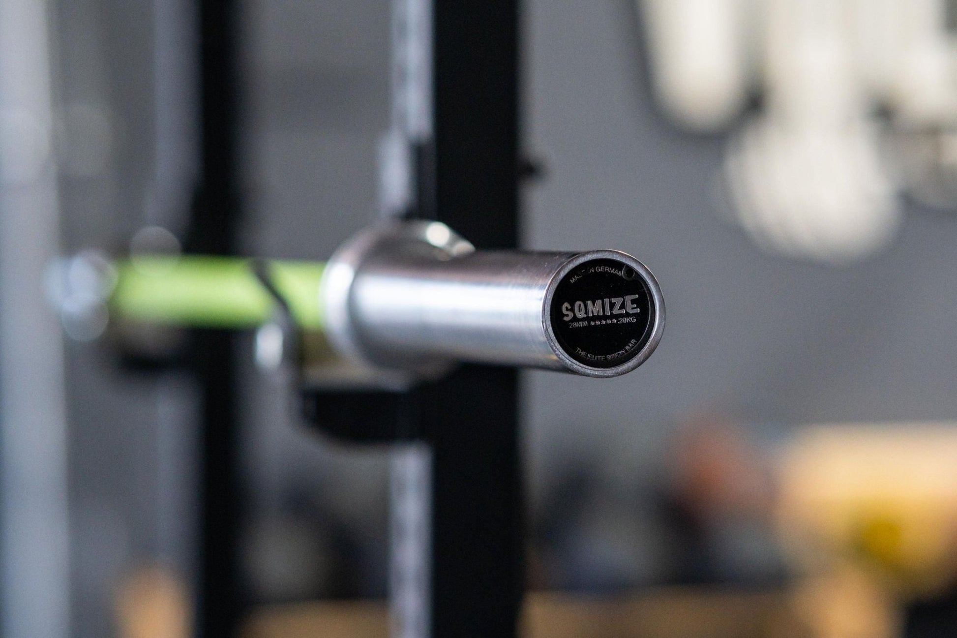 Cerakote Barbell SQMIZE® PREMIUM BISON OB86CRm-DG Zombie Green (20kg) - SQMIZE Nederland