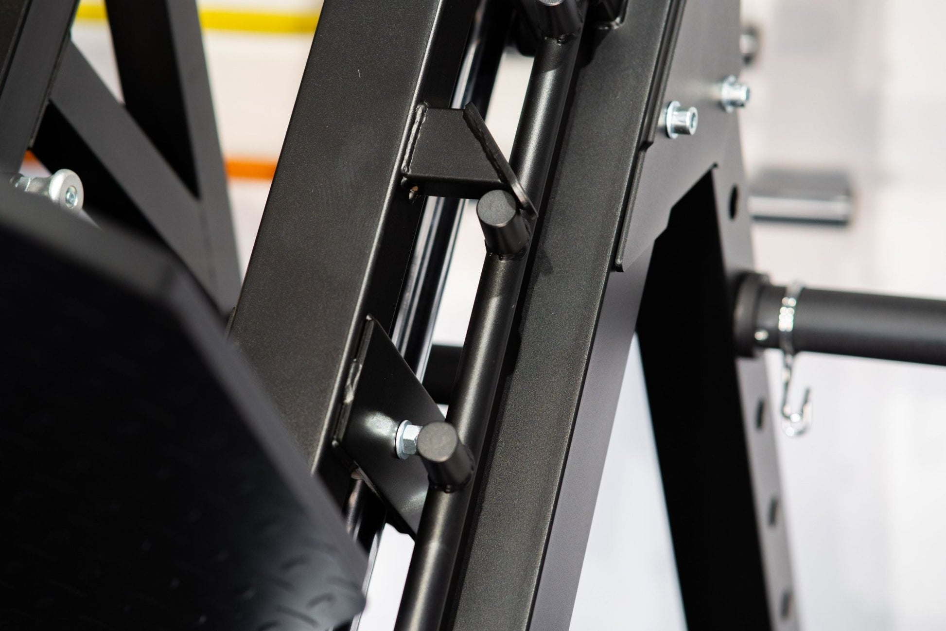 Legpress & Hackenschmidt Machine SQMIZE® PREMIUM BISON LPH16i - SQMIZE Nederland