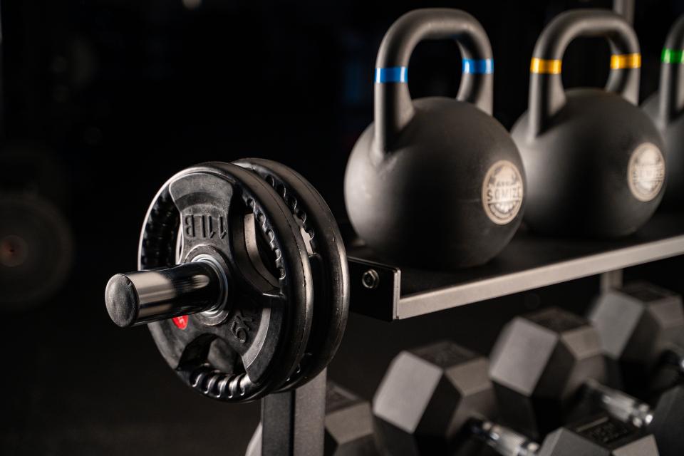 SogesHome Kogelhalters, zachte kettlebell, 5 kg, professionele kogelhalter, stil, zachte kettlebell, fitness halter voor thuistraining, gym, krachttraining SogesHome Kogelhalters, zachte kettlebell, 5 kg, professionele kogelhalter, stil, zachte kettlebell, fitness halter voor thuistraining, gym, krachttraining