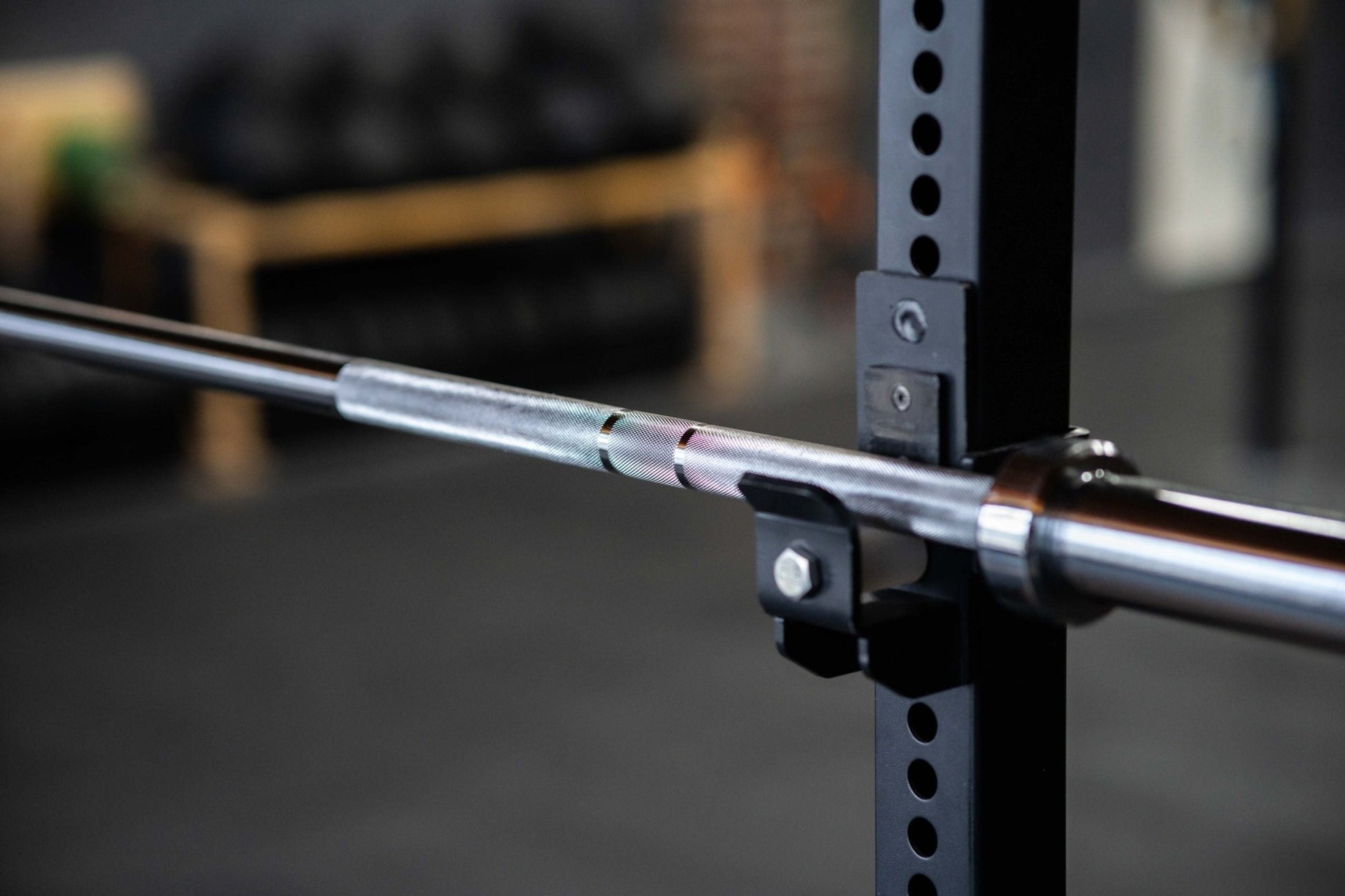 Rackable Olympia Barbell SQMIZE® FOX LINE OB79B (15kg) - SQMIZE Nederland